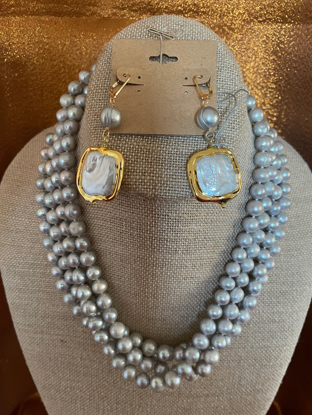 Gray Pearl, Necklace Handmade