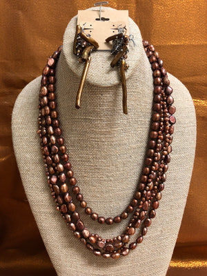 MAGGIE Brown Pearl, Necklace Handmade